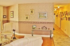 22443 Waterside Dr, Boca Raton, FL 33428 - photo 6