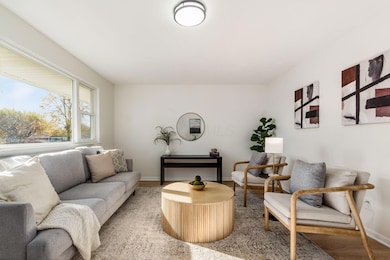 006_ca1c8cf7_M 202 Calahan002