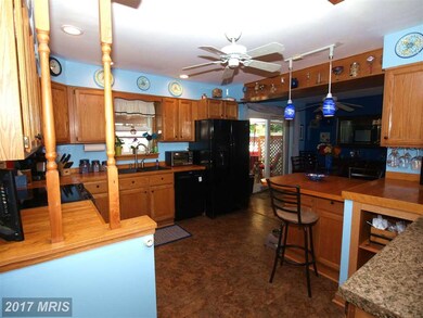 222 Lake Rd, Pasadena, MD 21122 - photo 5