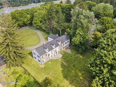 9 Birch Hill Rd, Albany, NY 12211 - photo 2