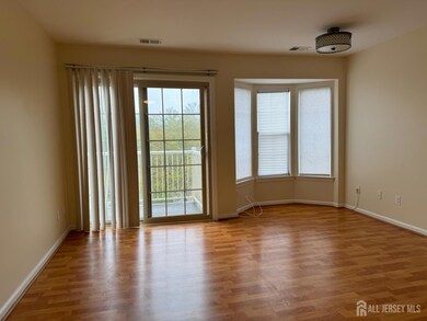 17 Ayres Ct unit 17, East Brunswick, NJ 08816 - photo 2