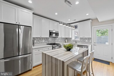 625 8th St NE, Washington, DC 20002 - photo 7