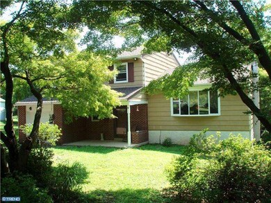 1069 Willow St, Southampton, PA 18966 - photo 3