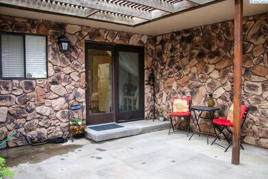 4214 W Klamath Ave unit A5, Kennewick, WA 99336 - photo 4