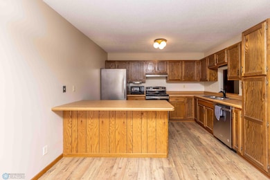 2419 25 1 2 Ave S unit 205, Fargo, ND 58103 - photo 6