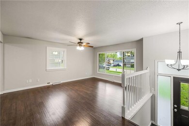 911 E Broad St, Des Moines, IA 50315 - photo 5