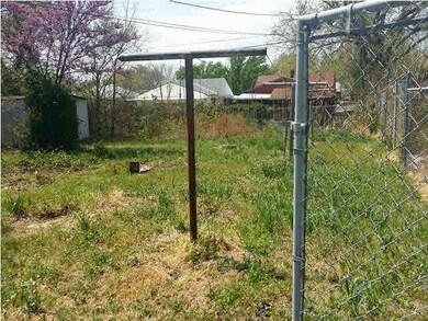 Nice size fenced yard.