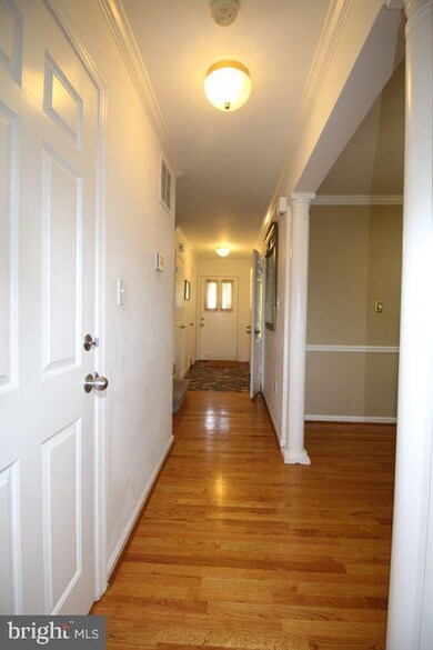 6409 Seven Oaks Dr, Falls Church, VA 22042 - photo 7