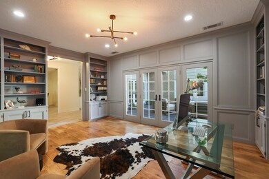 12326 Tunbridge Ln, Houston, TX 77024 - photo 6