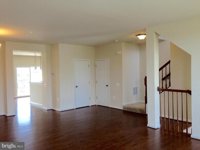 43526 Stonecliff Terrace unit 1B4, Chantilly, VA 20152 - photo 7