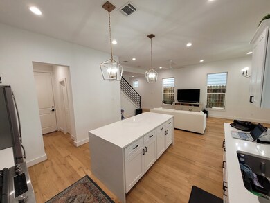 5706 Balbo St unit B, Houston, TX 77091 - photo 5