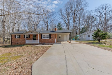 525 Chaney Rd, Asheboro, NC 27205 - photo 2