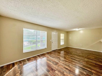 14419 Hanging Moss Cir unit 101, Tampa, FL 33613 - photo 3