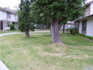 Green Belt next to unit