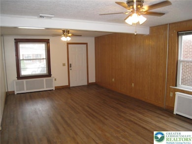 2127 Hay St, Easton, PA 18042 - photo 3