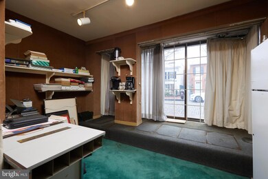 3213 O St NW, Washington, DC 20007 - photo 6