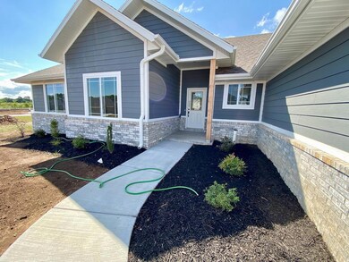 1696 E Calvary Camp Rd, Republic, MO 65738 - photo 2