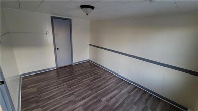 650 Sherman St unit Rear Unit, Allentown, PA 18109 - photo 7