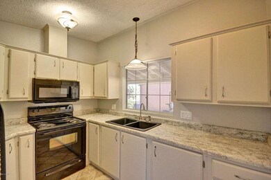 4 - Kitchen