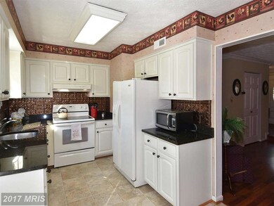 12059 Winding Creek Way, Germantown, MD 20874 - photo 6