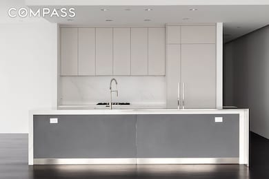 165 Charles St unit RSU14, New York, NY 10014 - photo 7