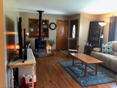 958 Eastern Rd, Doylestown, OH 44230 - photo 4