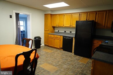 213 E Main St, Mount Joy, PA 17552 - photo 5