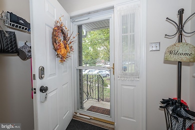 751 Chessie Ct unit 48, West Chester, PA 19380 - photo 5