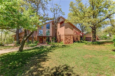 2113 Woodhill Rd, Edmond, OK 73025 - photo 2