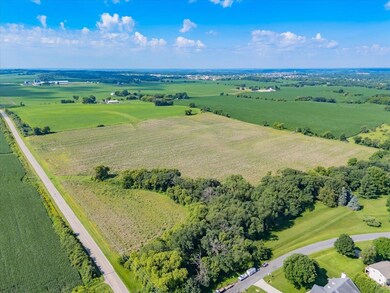 Unit 12 Flagler Ave, Verona, WI 53593 - photo 7