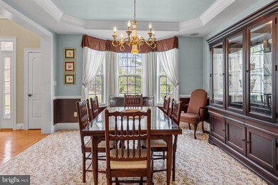 587 Fawnview Cir, Blue Bell, PA 19422 - photo 7