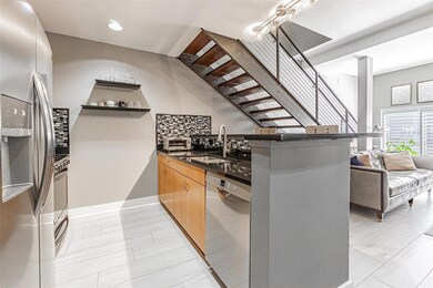 1010 Central Ave unit 416, Saint Petersburg, FL 33705 - photo 7