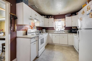 715 E Lincoln Ave, Nampa, ID 83686 - photo 5