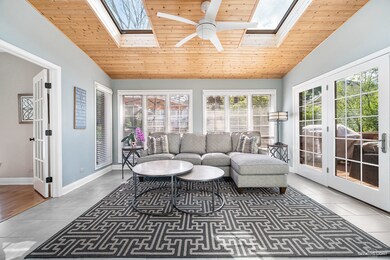 1553 Ceals Ct, Naperville, IL 60565 - photo 3