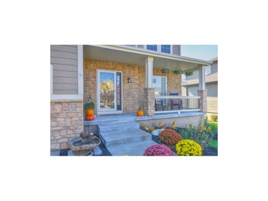 Beautiful stone porch, great fore sitting outside 