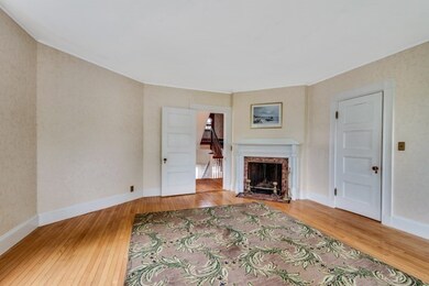 56 Warren Ave unit 1, Woburn, MA 01801 - photo 5