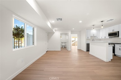 306 W Congress St, Colton, CA 92324 - photo 3