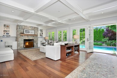 11 Lighthouse Ln Old Greenwich-large-006