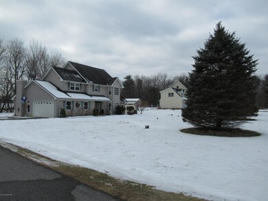 169 Maple Spring Dr, Kunkletown, PA 18058 - photo 3