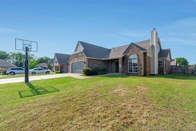 19605 E 39th Place S, Broken Arrow, OK 74014 - photo 3