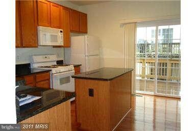 43737 Clear Lake Square, Ashburn, VA 20147 - photo 2