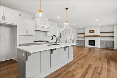 18926 Ocheltree St, Spring Hill, KS 66083 - photo 2