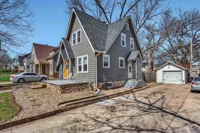 3028 SW Clark Ct, Topeka, KS 66604 - photo 3