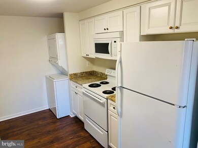 486 West Ct, Glen Burnie, MD 21061 - photo 7