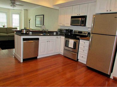 34 Catherine St, Newport, RI 02840 - photo 2