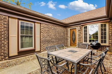 16 Fox Ct W, Buffalo Grove, IL 60089 - photo 3