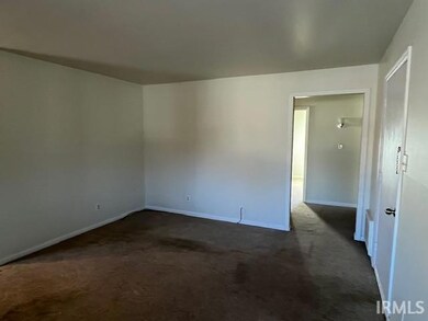 613 Cypress St unit B, Newburgh, IN 47630 - photo 4