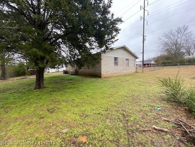 1204 Helberg Ln, Ozark, AR 72949 - photo 4