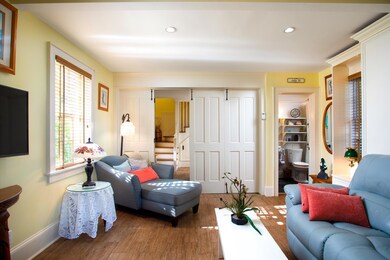 Partition for Guests