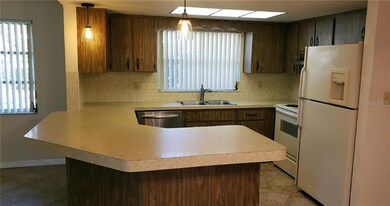 1278 Golden Oak Dr, Tarpon Springs, FL 34689 - photo 5